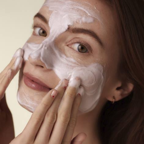 hudpleje Z88237 dybderensende skum (til fedtet til uren hud) Shiseido